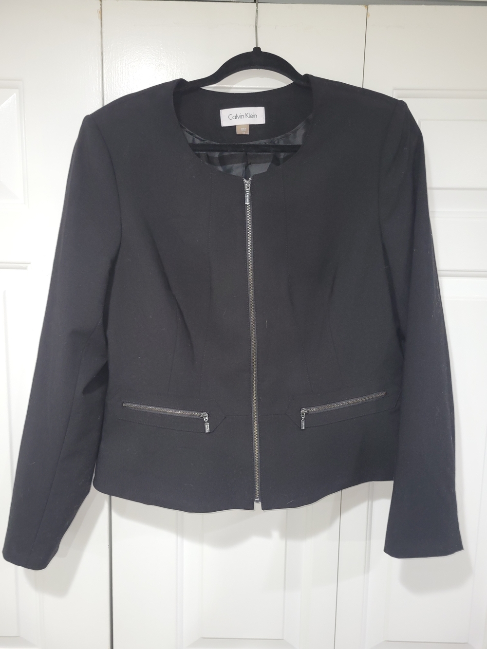 Black Collarless Zip Front Blazer Suit Jacket - Like New! - 14